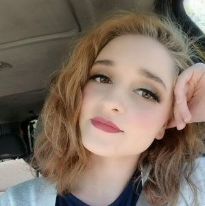 Meet your Posher, Camrynn